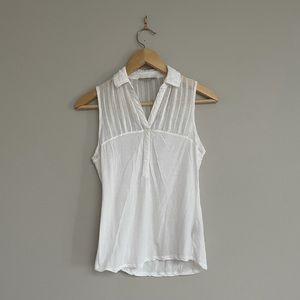 White Sleevless Collared Top